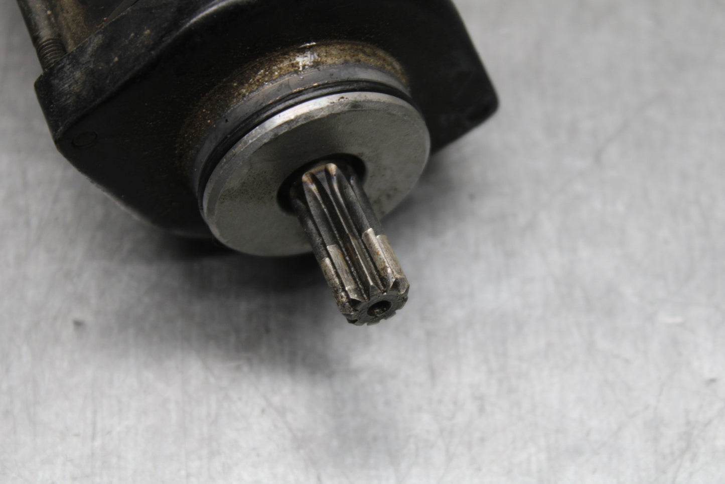 03-08 KAWASAKI VULCAN 1600 ENGINE STARTING STARTER MOTOR -DC 12V BB123