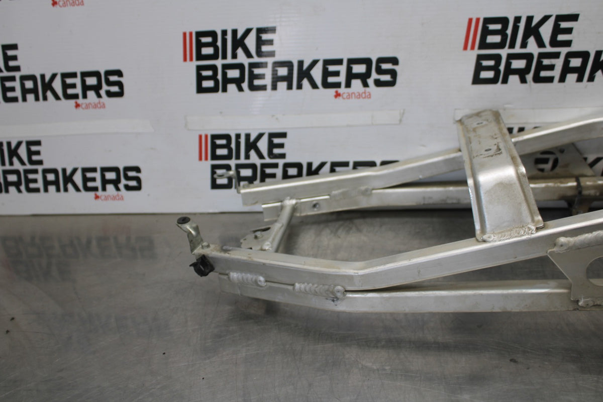 00-01 HONDA CBR929RR REAR SUBFRAME BACK SUB FRAME BB925
