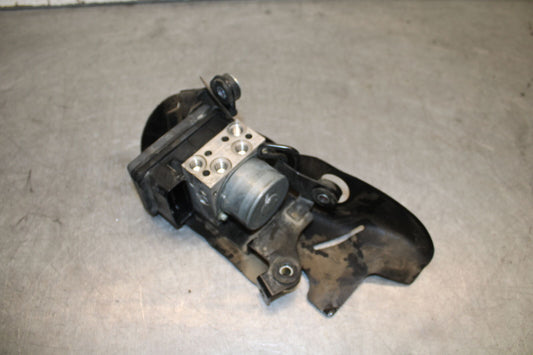 19-23 KAWASAKI NINJA ZX6R ABS PUMP UNIT MODULE BB701