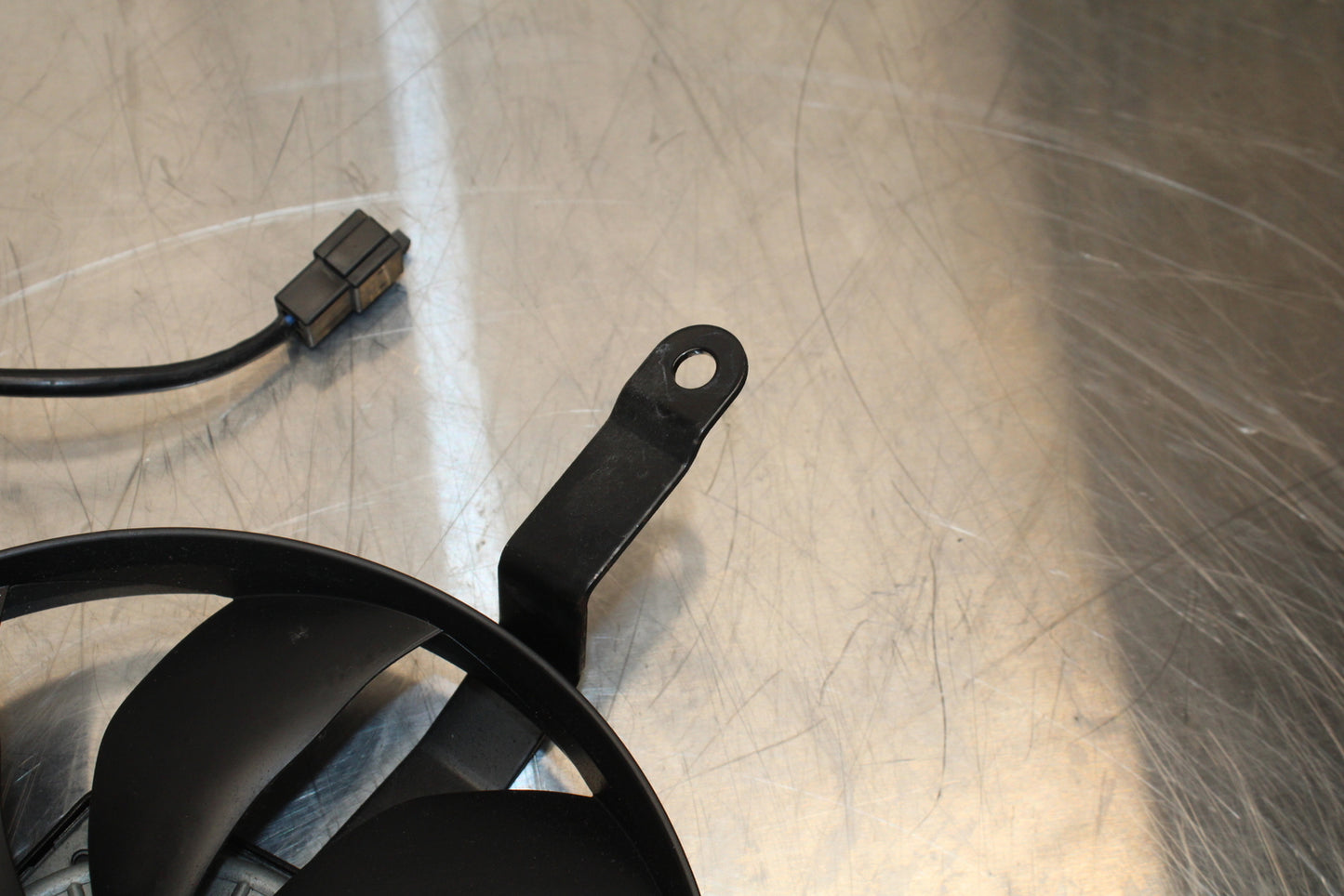 13-17 KAWASAKI NINJA ZX6R ZX636 ABS ENGINE RADIATOR COOLING FAN BB143