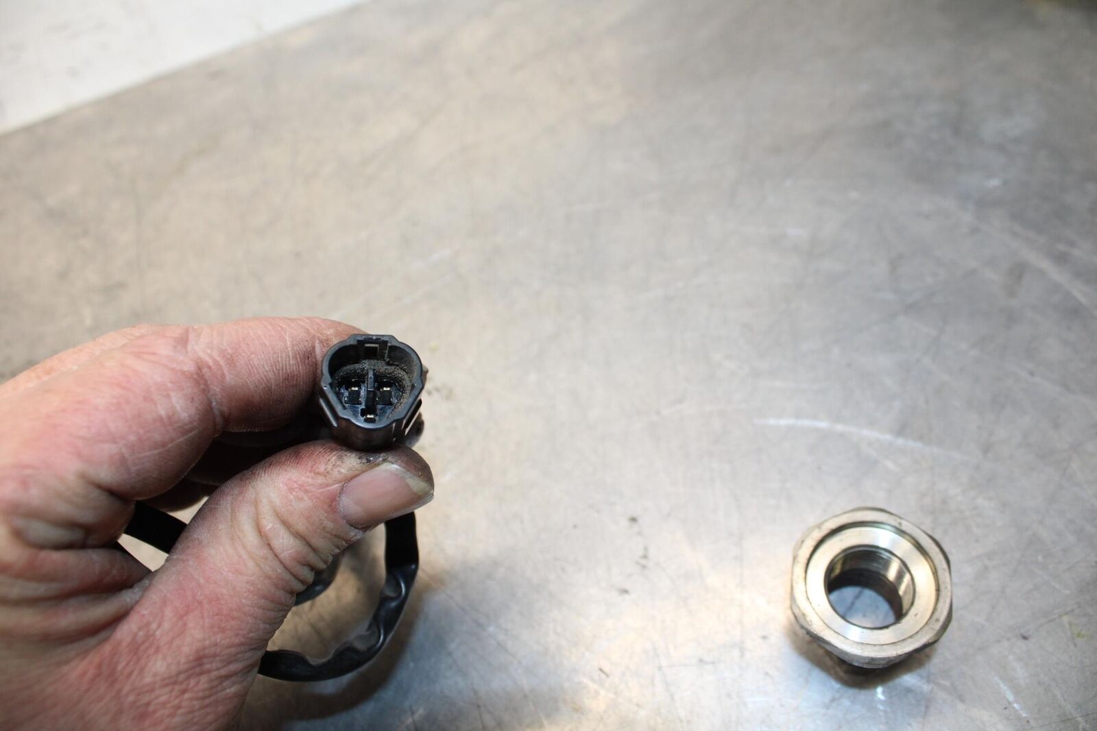 08-09 KAWASAKI NINJA ZX14R SPEED SPEEDOMETER SENSOR BB73