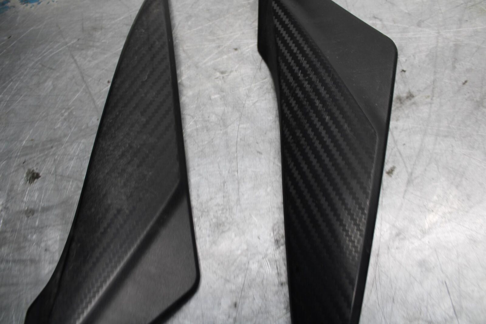 13 SUZUKI GSXR750 RIGHT LEFT GAS FUEL TANK PANELS COVERS TRIM SET COWLS  BB474