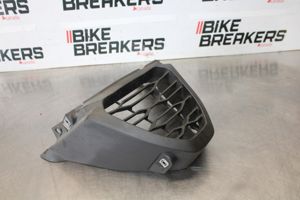 20-23 APRILIA RS660 FRONT LOWER INNER EXHAUST V FAIRING COWL GUARD BB889