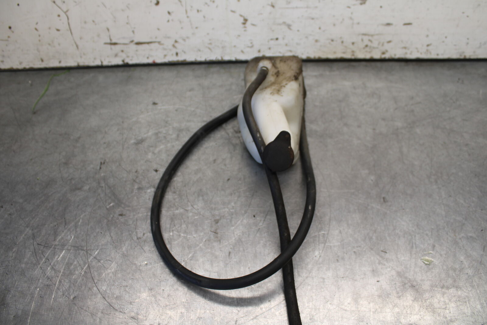 15-16 HONDA CB300F COOLANT WATER TANK RESERVOIR BOTTLE BB740