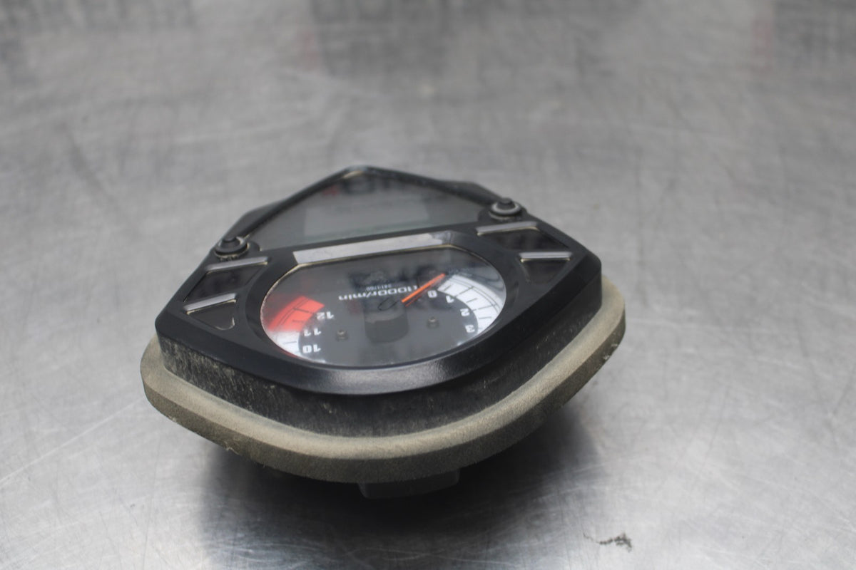 06 SUZUKI SV650S SPEEDO TACH GAUGES DISPLAY CLUSTER SPEEDOMETER TACHOMETER BB783