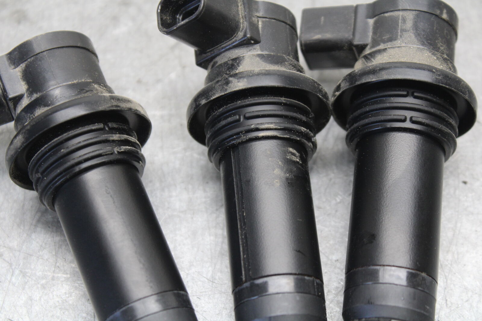 22-24 YAMAHA XSR900 IGNITION COILS COIL SPARK PLUG CAPS  BB683