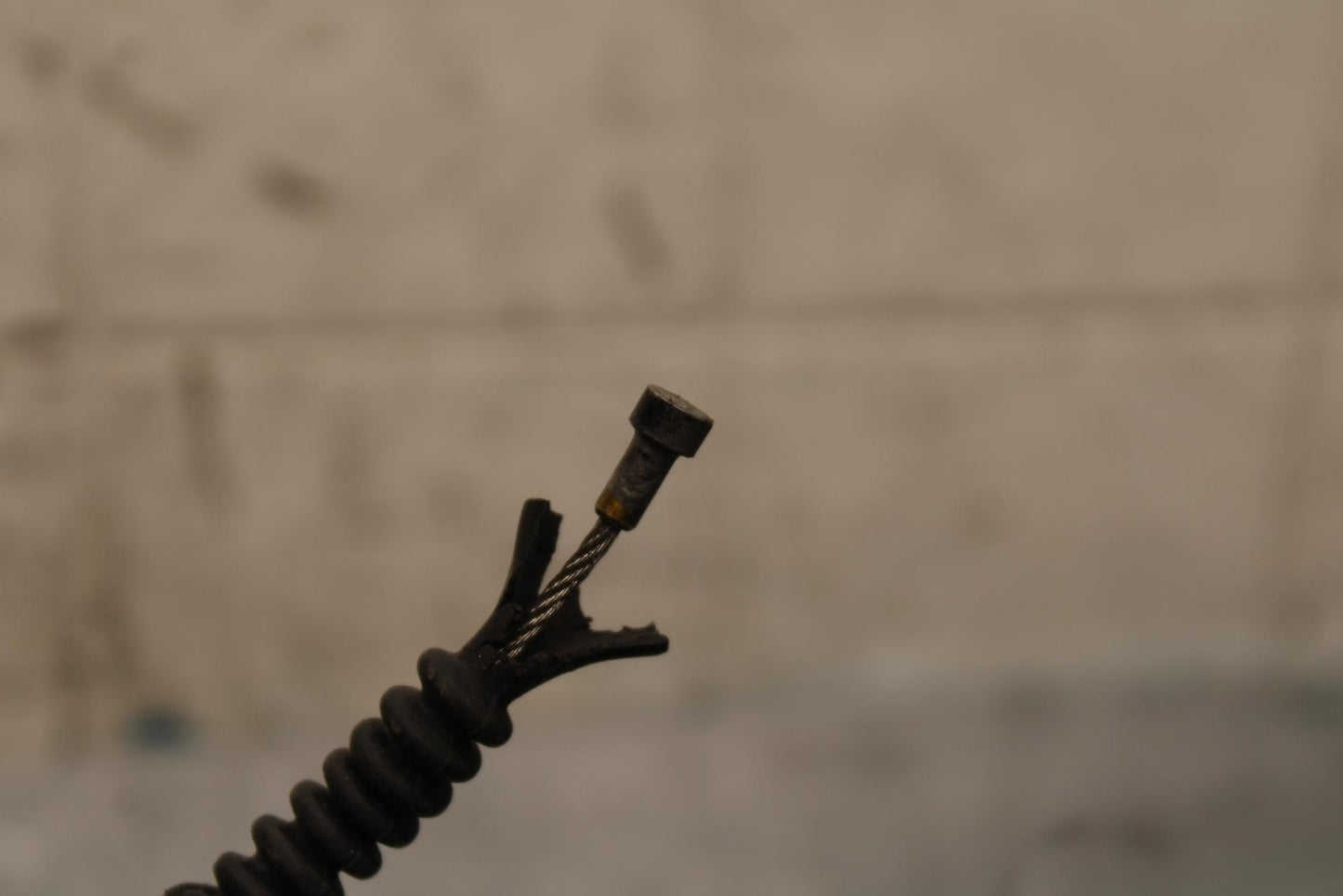 2000 Kawasaki Ninja ZX12R ZX1200A CLUTCH CABLE LINE 54011-1398 BB565