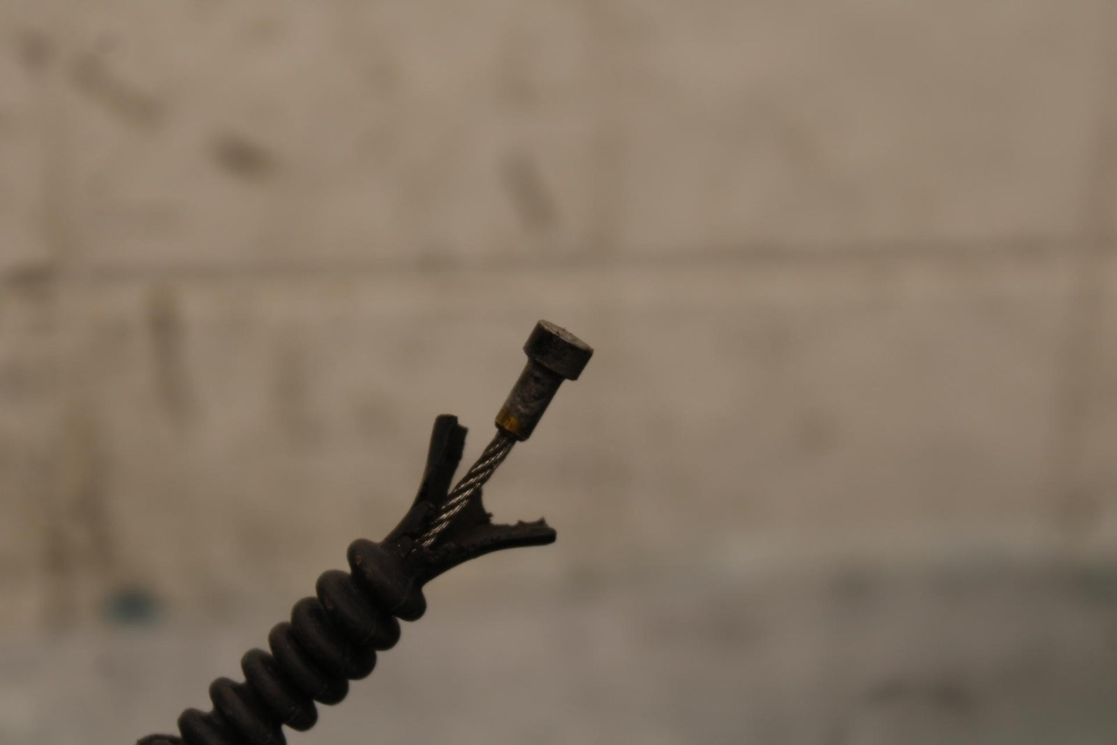 2000 Kawasaki Ninja ZX12R ZX1200A CLUTCH CABLE LINE 54011-1398 BB565