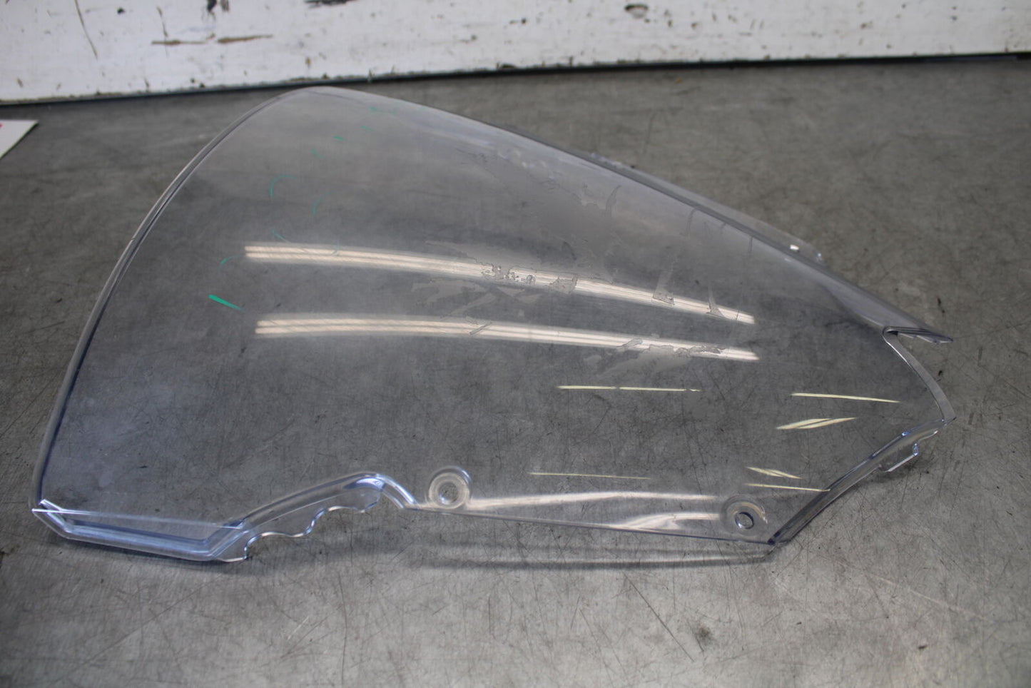 08-16 YAMAHA YZF R6 FRONT WINDSHIELD WINDSCREEN  13S-28381-10-00 BB665