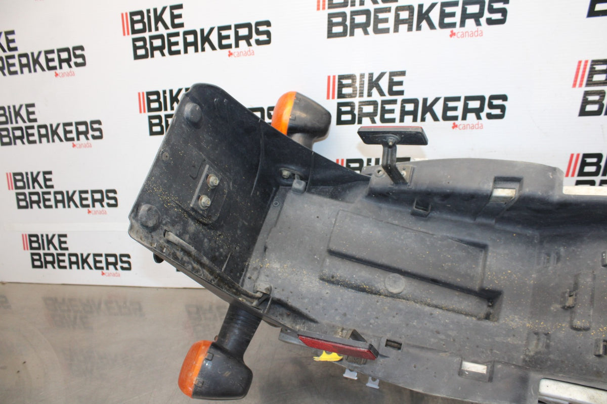 98-05 HONDA SUPER HAWK 1000 VTR1000F REAR SUBFRAME BACK SUB FRAME BB924
