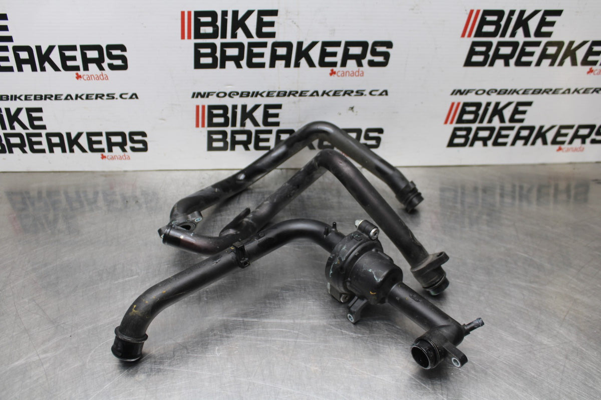 18 YAMAHA YZF R1  RADIATOR HOSES ENGINE COOLANT WATER PIPES HOSE KIT SET BB838