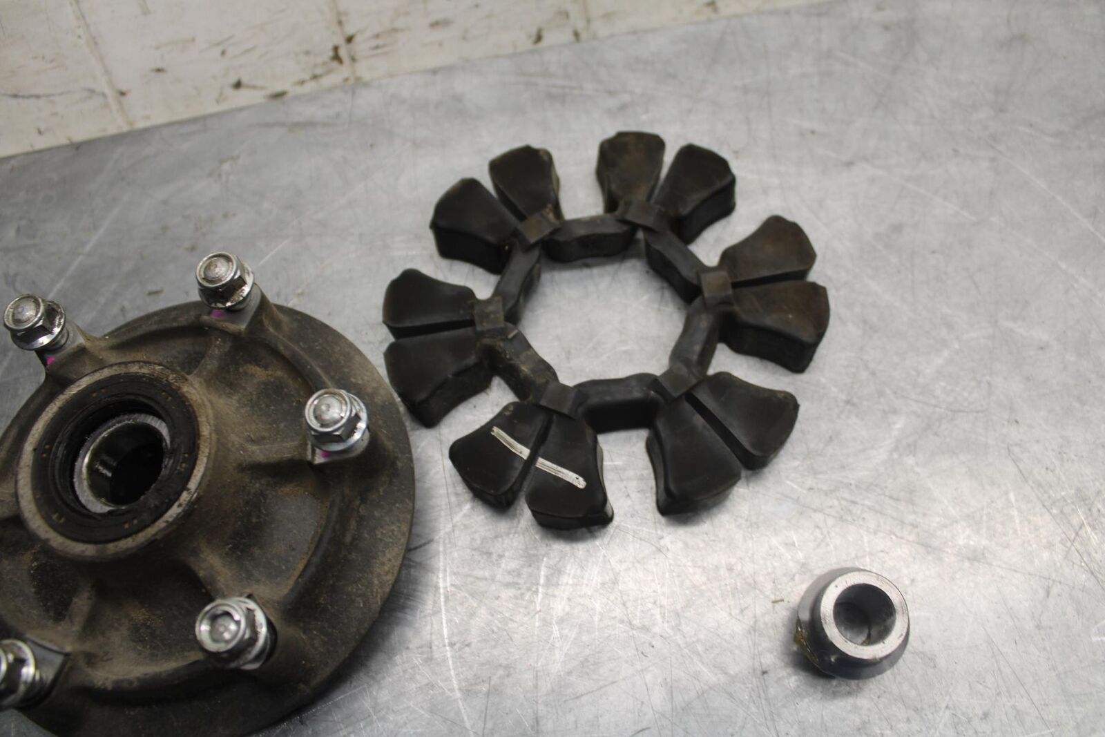 2013 Kawasaki Ninja 300 EX300B ABS REAR HUB SHOCK DAMPERS CUSH ABSORBERS BB518