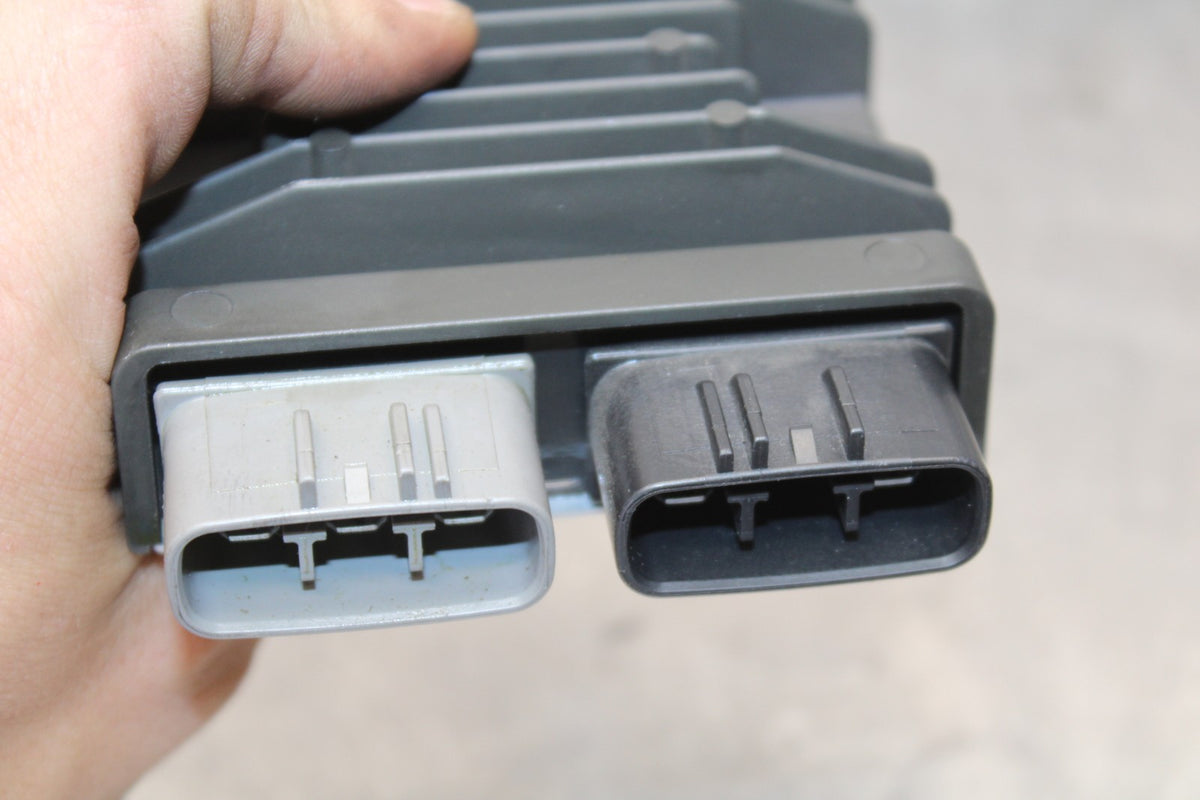 13-24 HONDA CBR600RR RECTIFIER VOLTAGE REGULATOR BB502