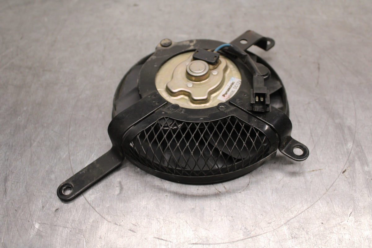 08-10 SUZUKI GSXR750 ENGINE RADIATOR COOLING FAN BB127