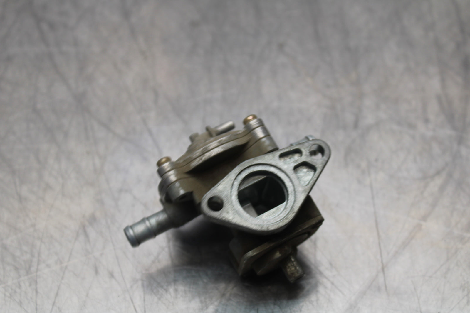 98-05 HONDA SUPER HAWK 1000 VTR1000F FUEL GAS TANK PETCOCK SHUT VALVE BB152
