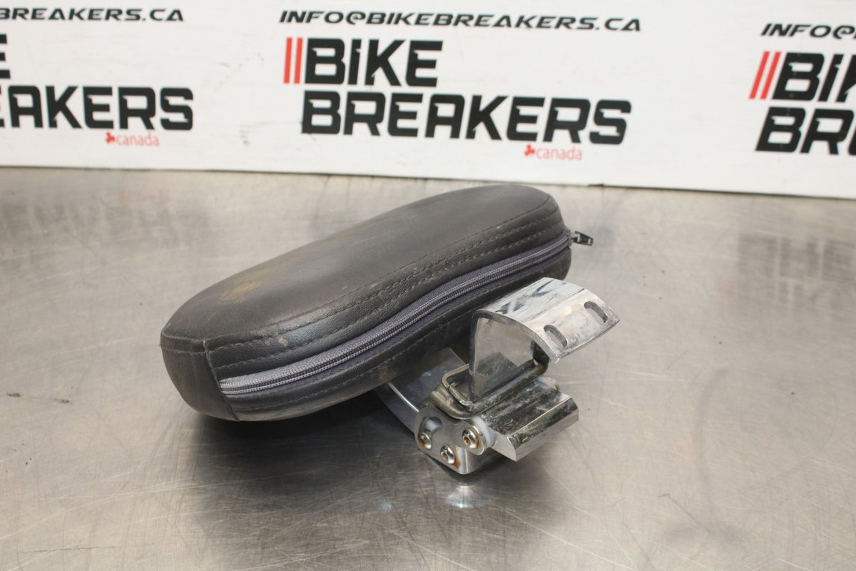 99-09 YAMAHA V STAR 1100 BACK REST SISSY BAR BB853