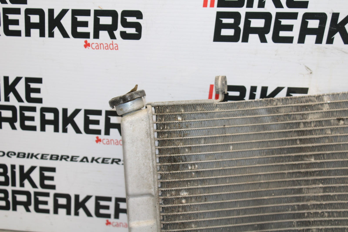 01-03 SUZUKI GSXR600 ENGINE RADIATOR MOTOR COOLER COOLING RADIATER BB841
