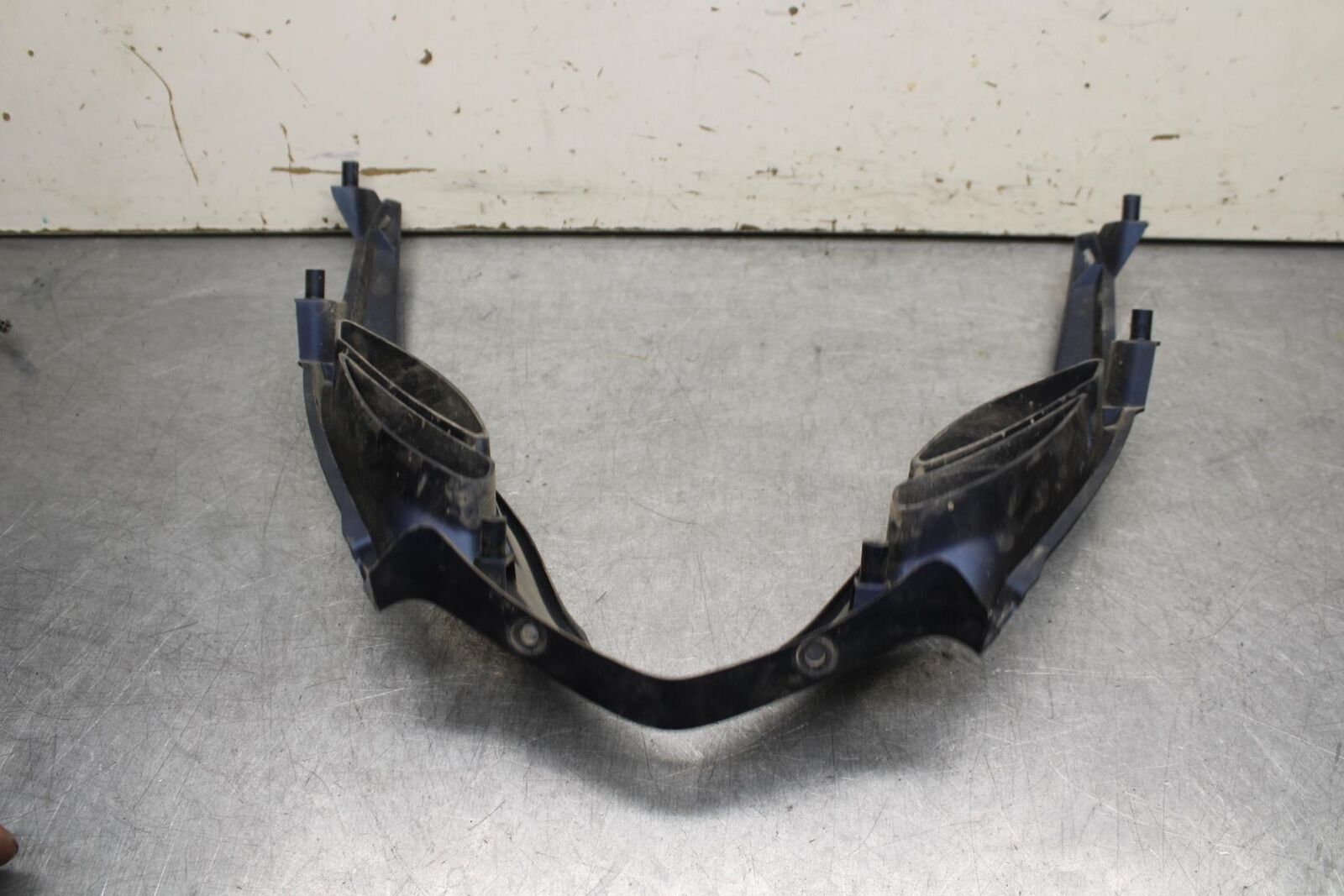 09-16 SUZUKI GSXR1000 FRONT CENTER COWL FAIRING BB642