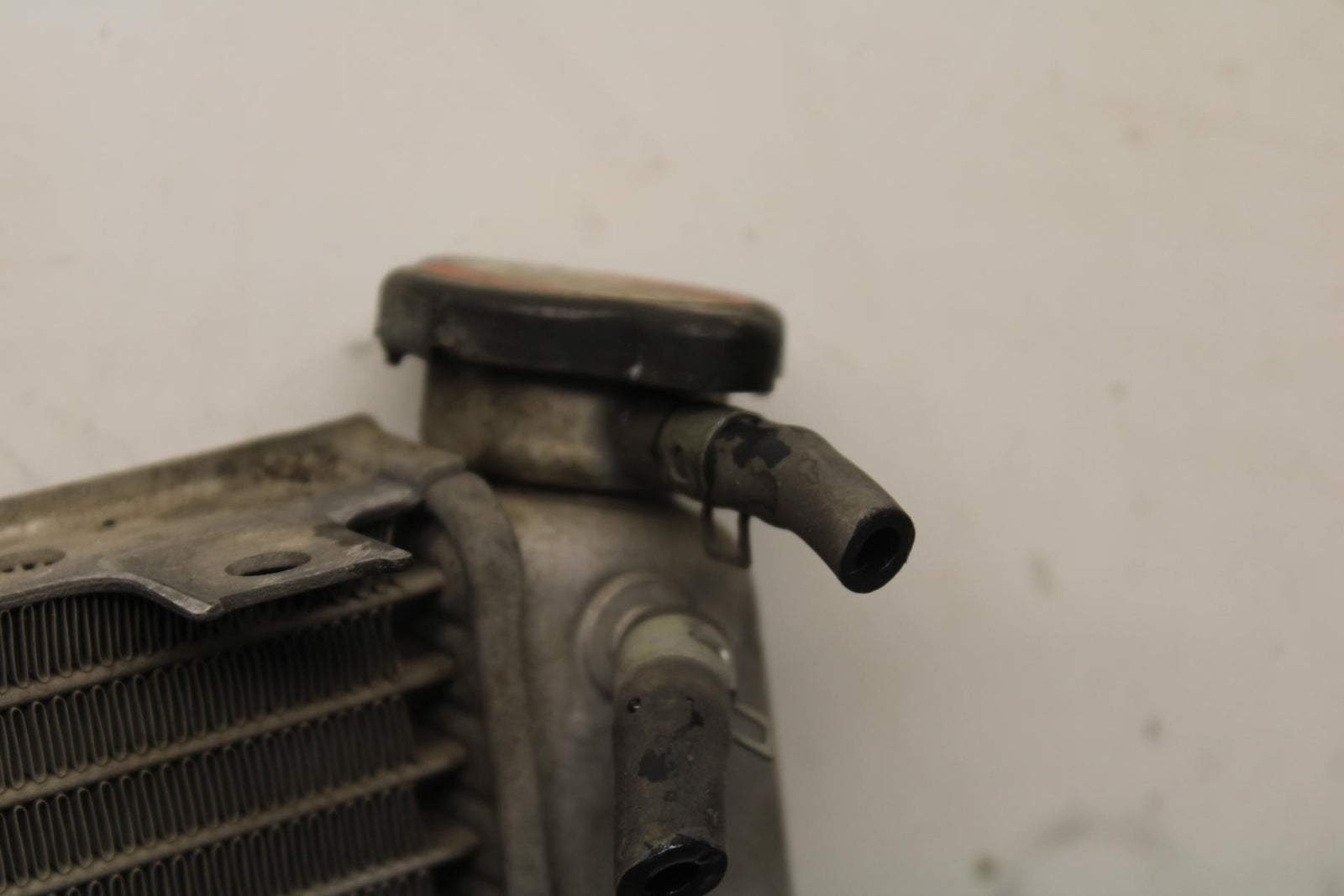 01-03 SUZUKI GSXR600 ENGINE RADIATOR MOTOR COOLING RADIATER 17710-35F10 BB633