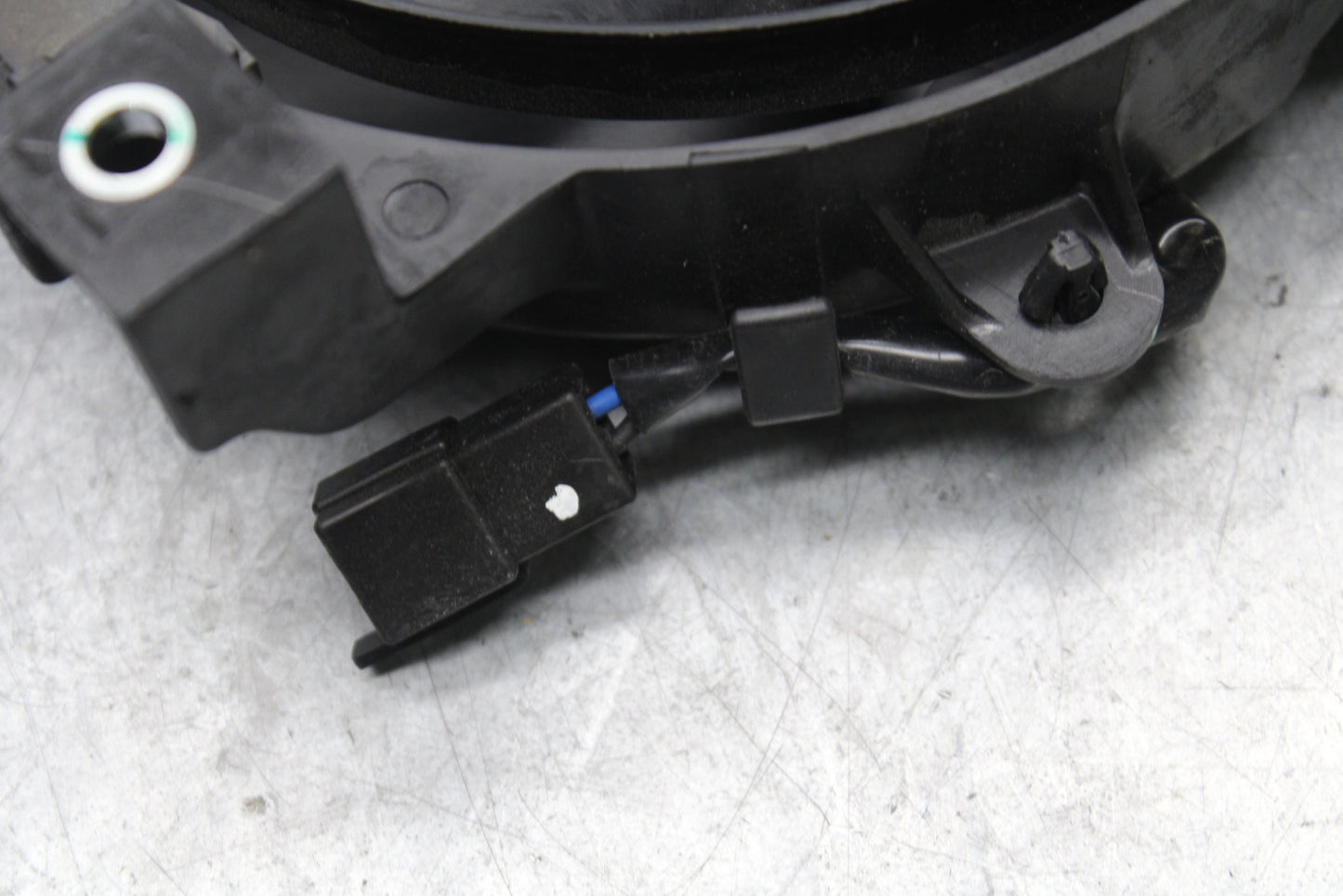 18-23 KAWASAKI NINJA 400 ENGINE RADIATOR COOLING FAN BB660