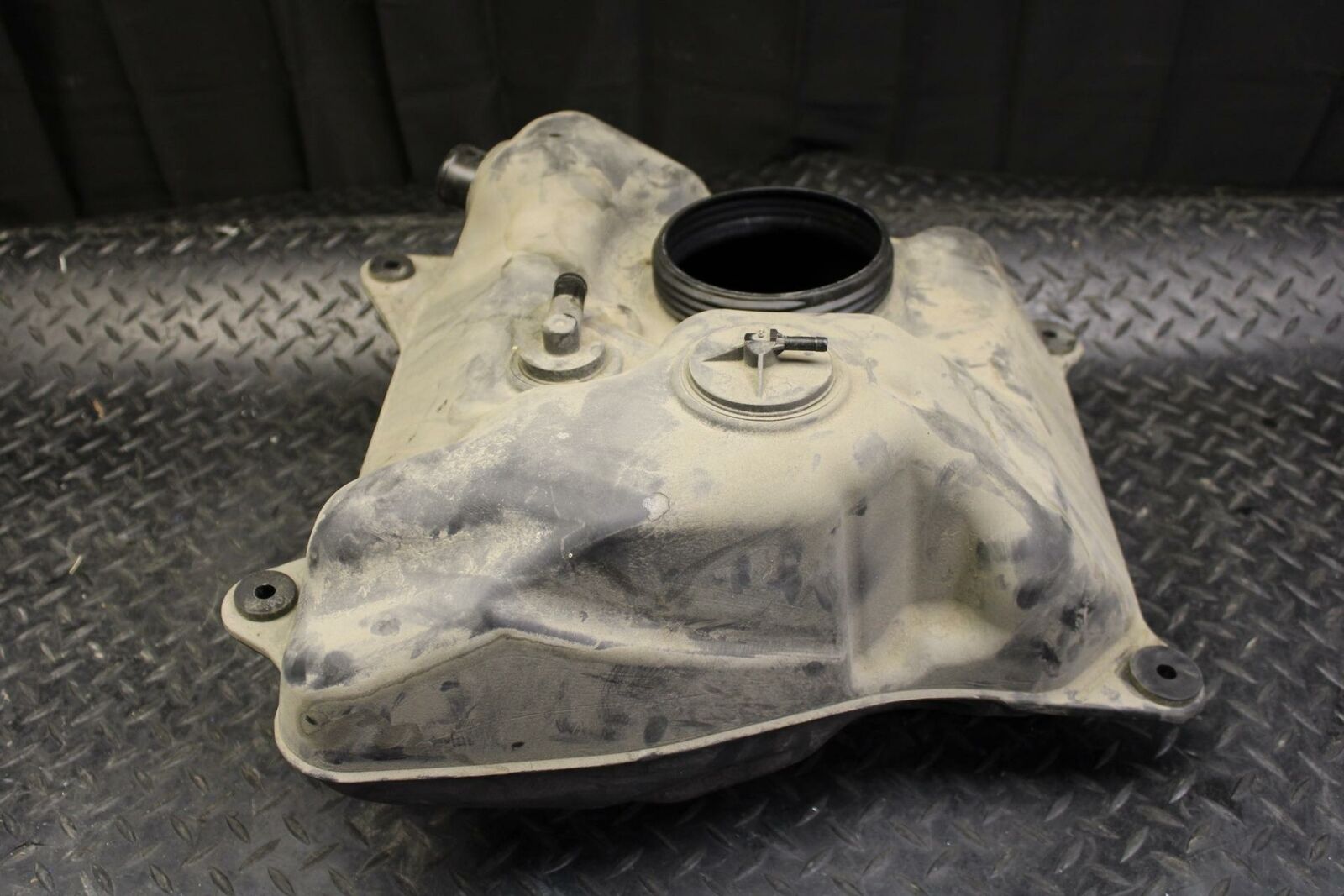 07 SUZUKI BURGMAN 650 GAS FUEL TANK CELL PETROL RESERVOIR BB183