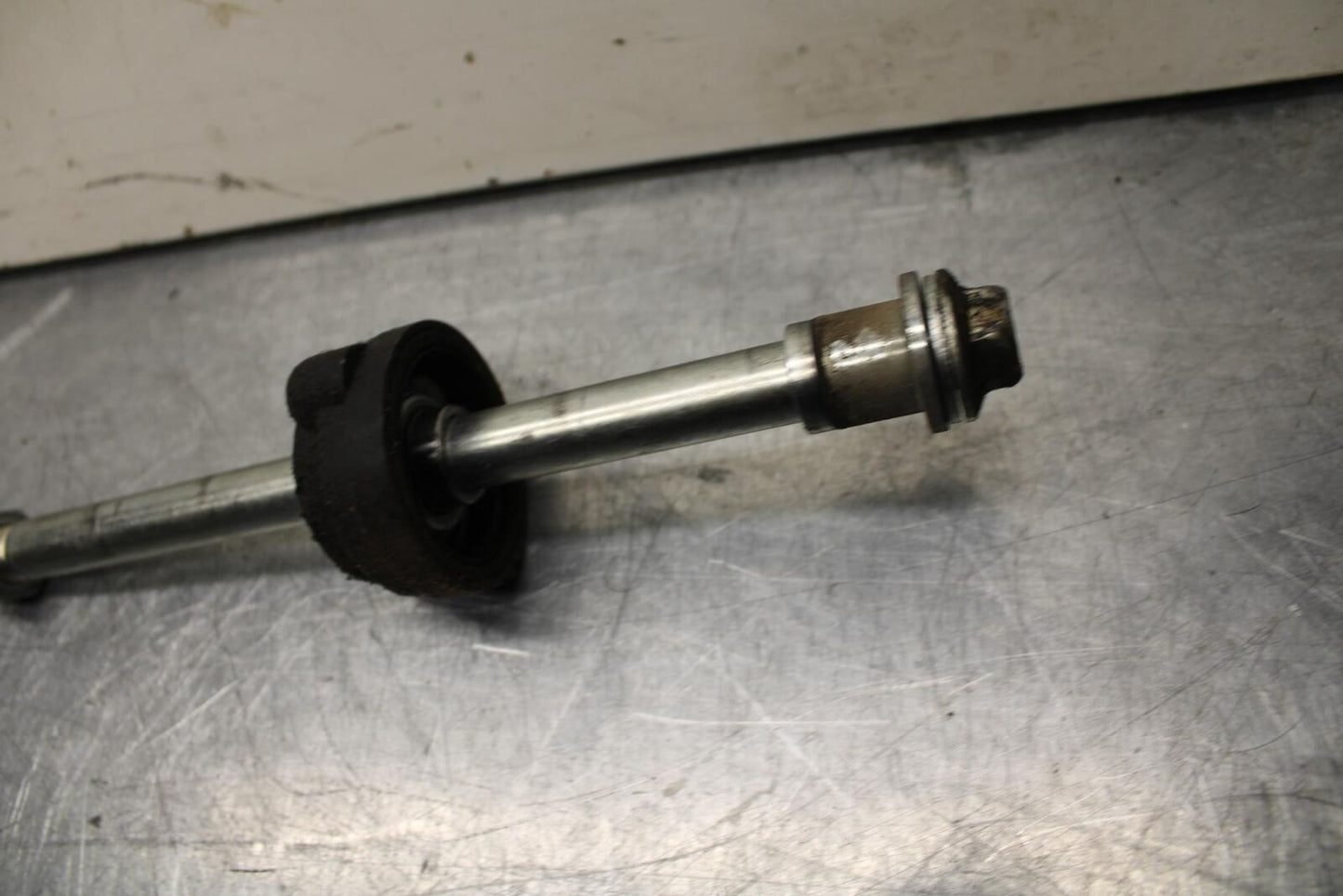 08-12 KAWASAKI NINJA 250R EX250J FRONT WHEEL RIM AXLE PIVOT BOLT BB612