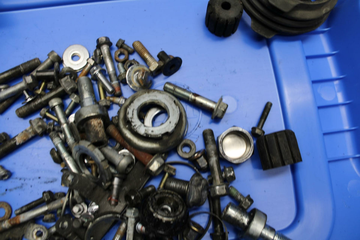 03-08 HONDA VTX1300C REAR BACK SWINGARM BOLT LEFTOVER HARDWARE BB287