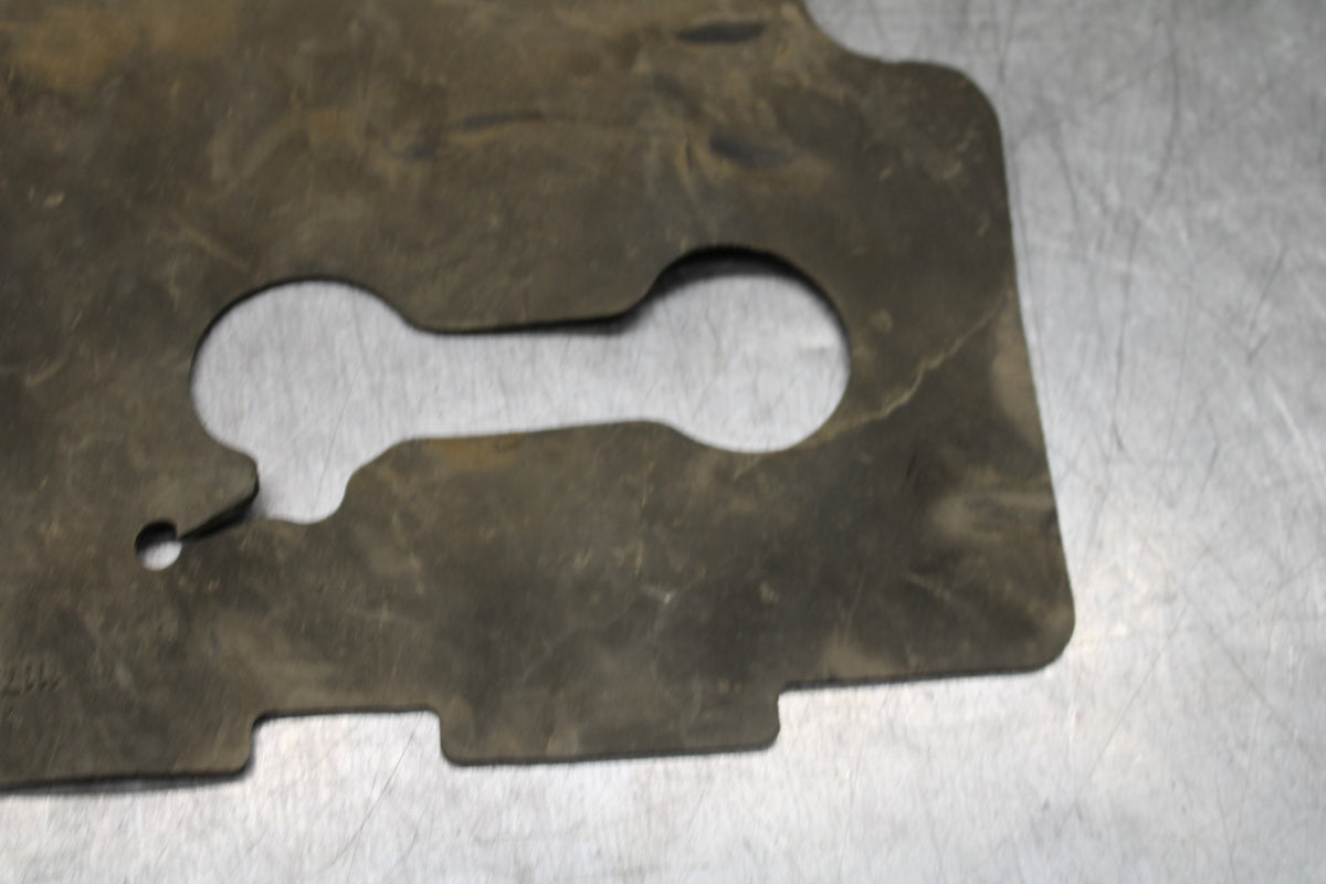 08-10 SUZUKI GSXR 600 INNER ENGINE COWL TRIM COVER PANEL KIT BB753