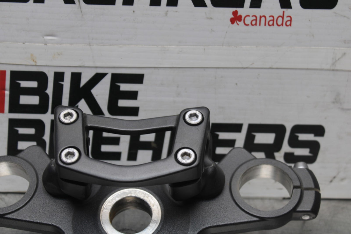 12 KAWASAKI NINJA 650 EX650E FORKS UPPER TRIPLE TREE CLAMP BB926