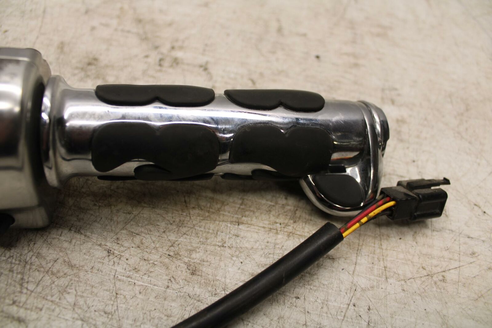 06-21 KAWASAKI VULCAN 900 RIGHT CLIP ON HANDLE KILL OFF START SWITCH BB363