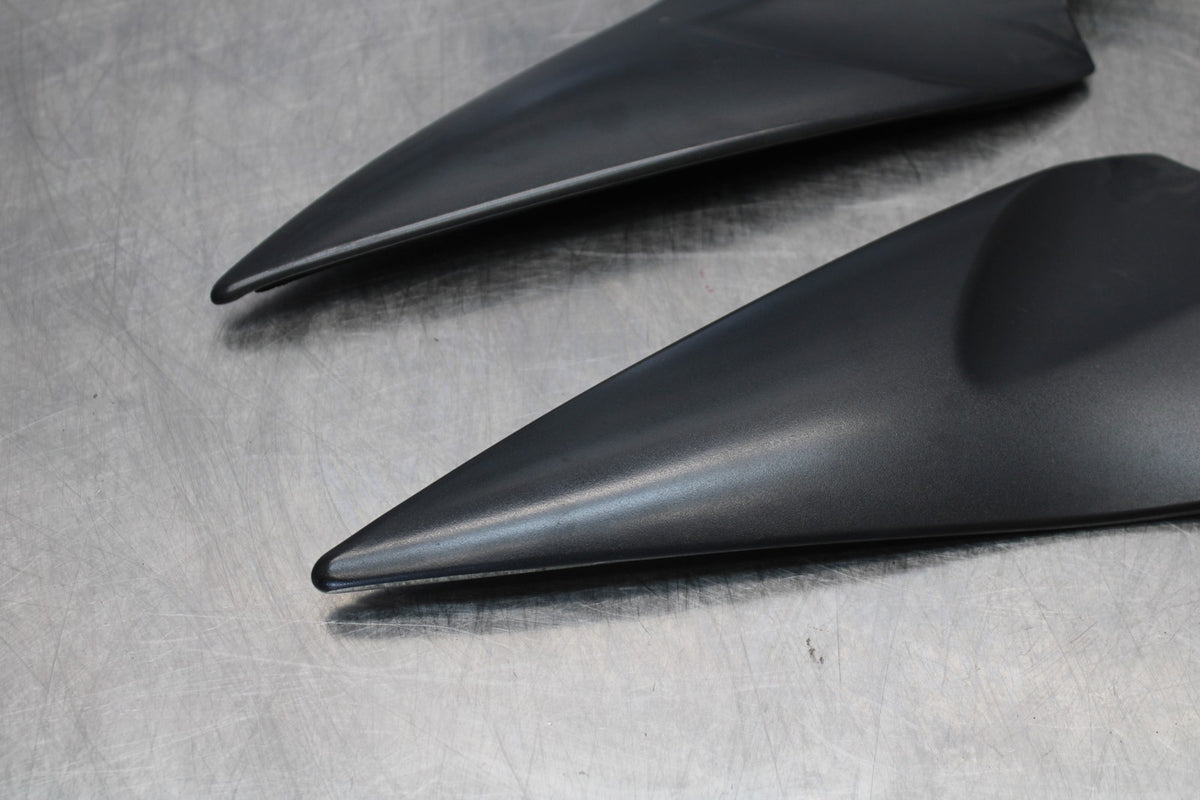 06-07 SUZUKI GSXR 600 RIGHT LEFT FRONT SIDE SEAT PANELS TRIMS COWLS BB178