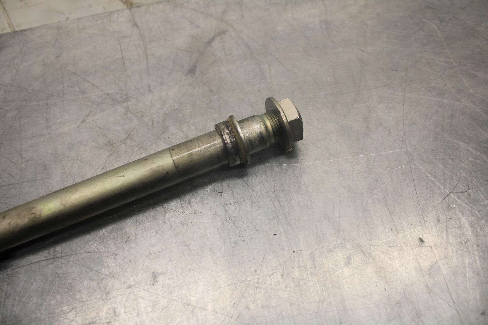 15-21 SUZUKI GSXR600 FRONT WHEEL RIM AXLE PIVOT BOLT BB460