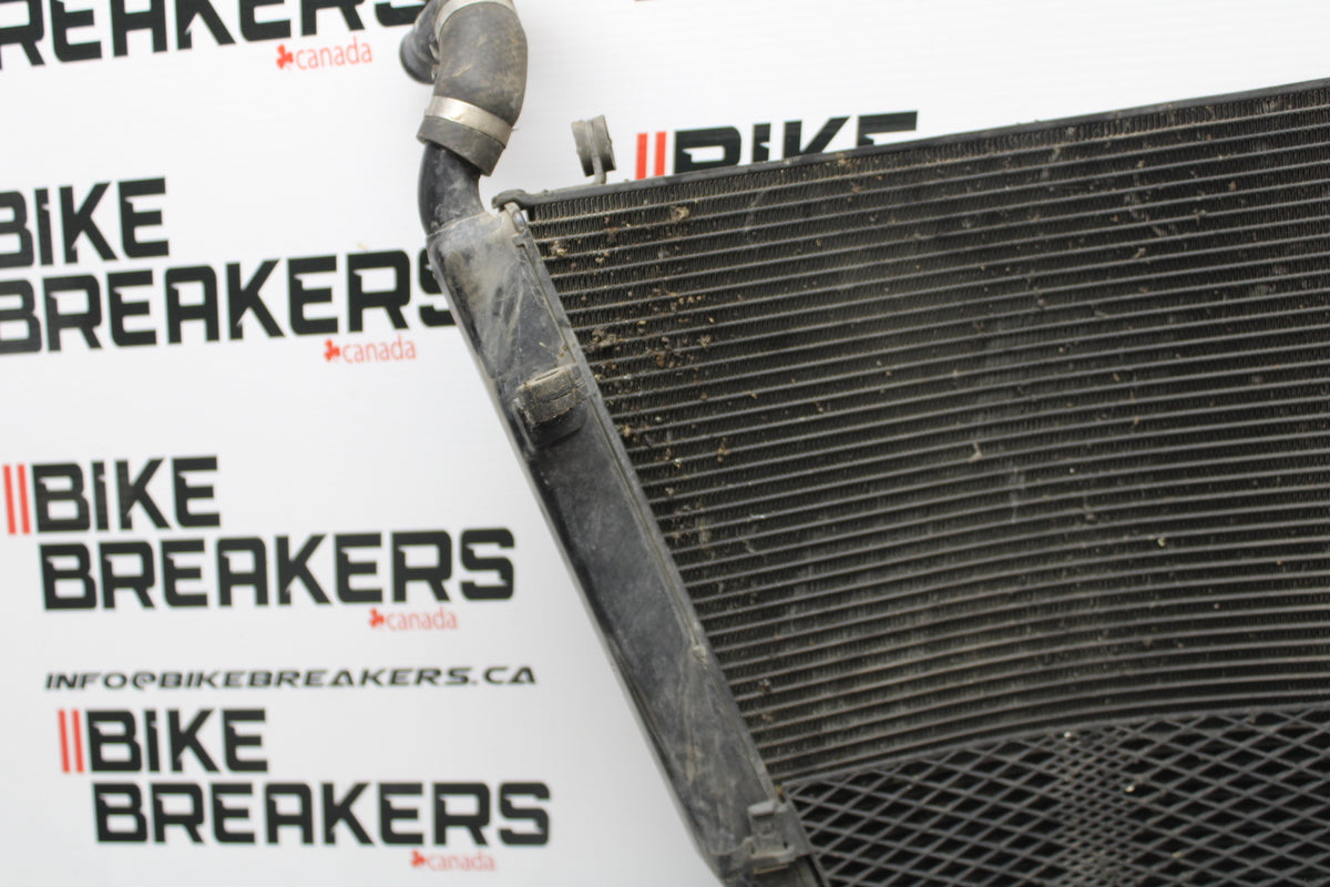 06-07 HONDA CBR1000RR ENGINE RADIATOR MOTOR COOLER COOLING RADIATER BB166