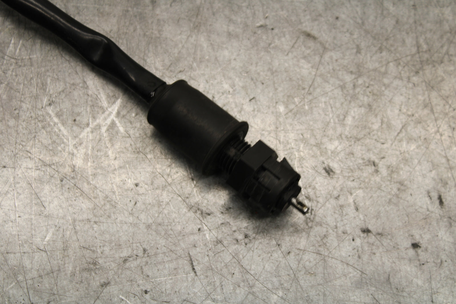 13-18 KAWASAKI NINJA ZX6R REAR BACK BRAKE SENSOR BB666