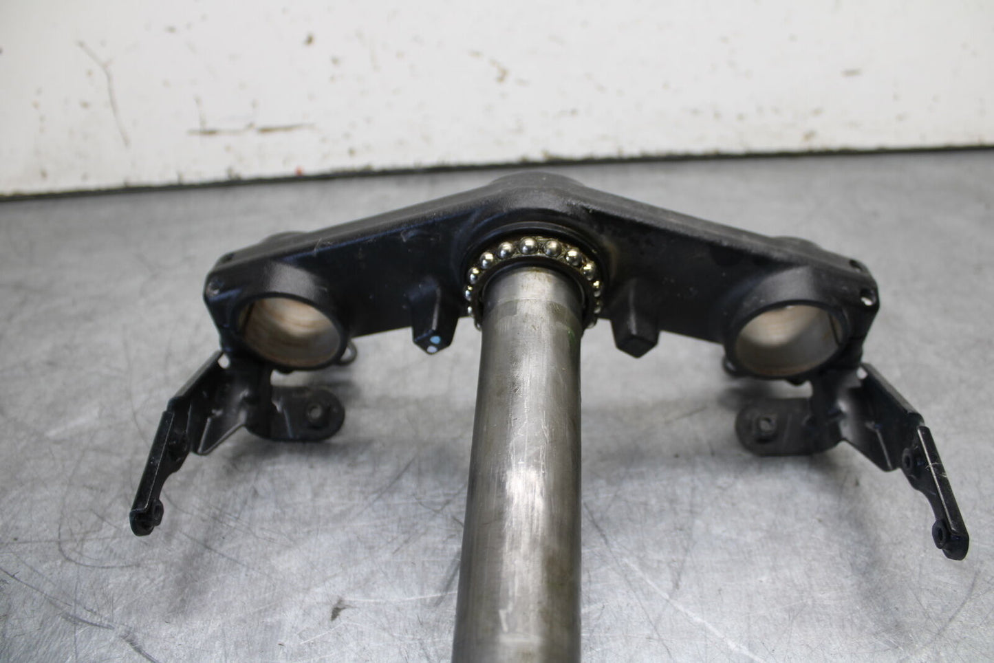 12-17 KAWASAKI ER-6N Z650 FRONT FORKS CLAMP LOWER TRIPLE TREE STEM BB709