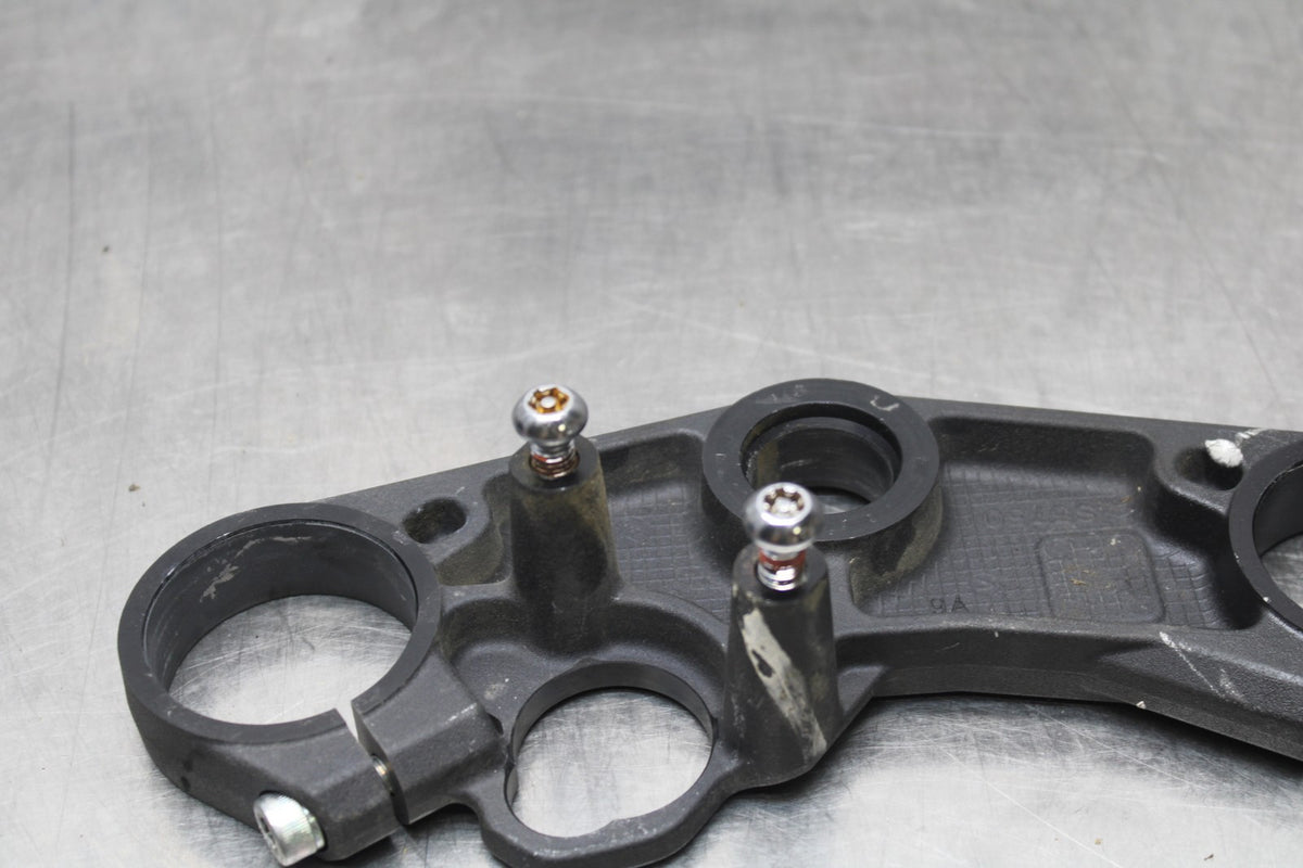 11-22 SUZUKI GSXR 600  FORKS UPPER TRIPLE TREE CLAMP BB193