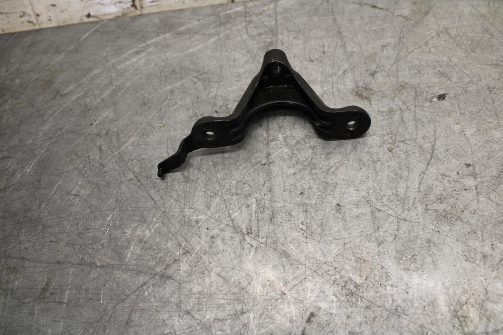 2012 Kawasaki Ninja ZX6R ZX600R DAMPER BRACKET MOUNT BB529