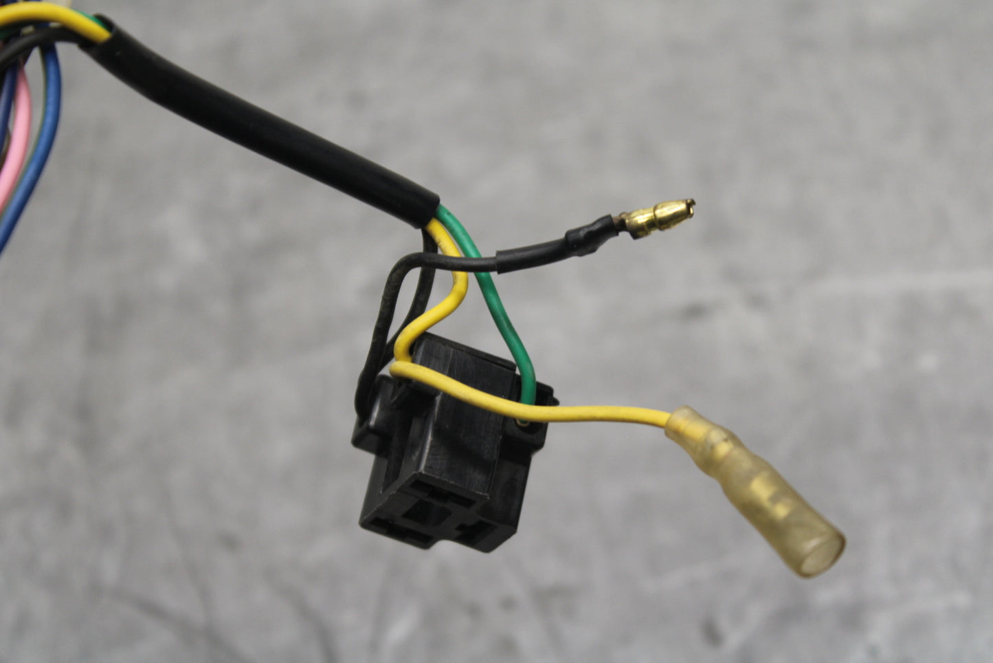 83-85 YAMAHA RIVA 180 XC180 LEFT HANDLE SWITCHES HORN SIGNALS SWITCH BB109