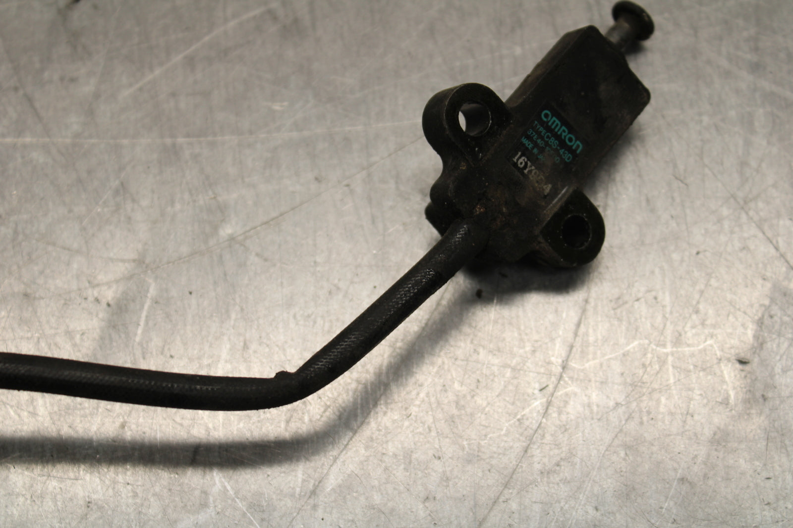00 SUZUKI INTRUDER 1500 VL1500 KICKSTAND SIDE KICK STAND SENSOR BB761