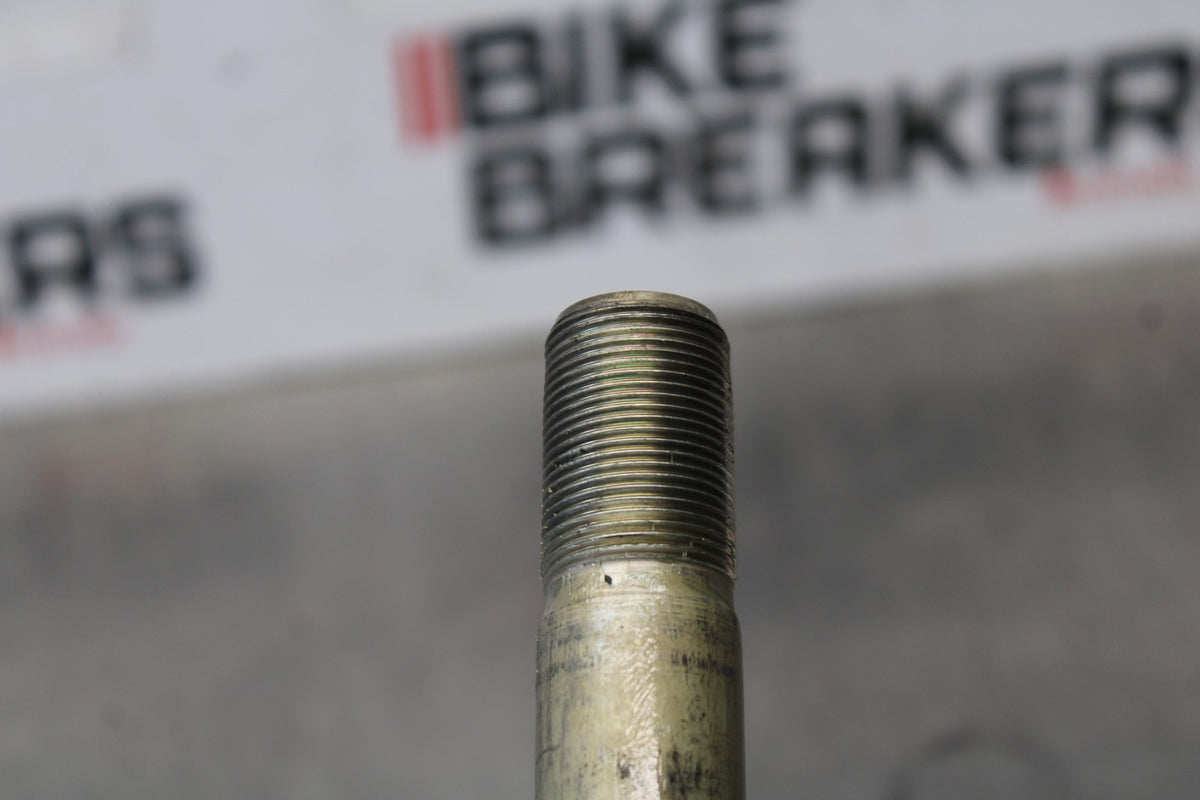 13-18 KAWASAKI NINJA ZX6R FRONT WHEEL RIM AXLE PIVOT BOLT BB908