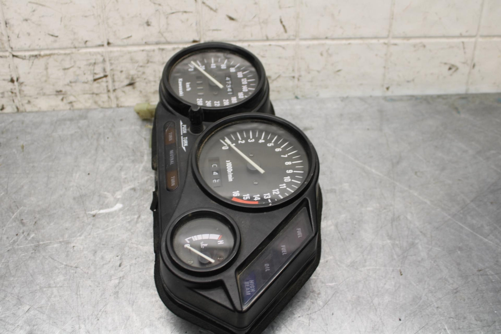 00-01 KAWASAKI ZZR600 SPEEDO TACH GAUGES SPEEDOMETER TACHOMETER BB568