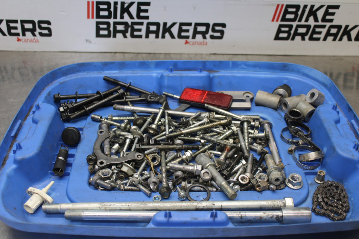 05-06 HONDA CBR600RR MOUNTING BOLTS HARDWARE SCREWS BB893