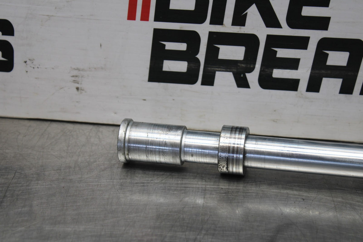 12-16 KAWASAKI NINJA 650 EX650F ABS FRONT WHEEL RIM AXLE PIVOT BOLT BB860