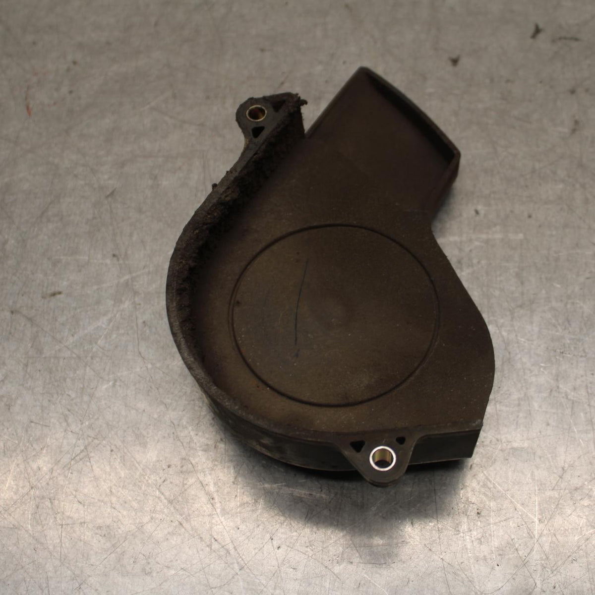 01-06 HONDA CBR600F4I ENGINE SPROCKET COVER BB644
