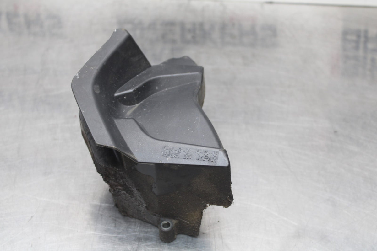 07 YAMAHA YZF R1 ENGINE SPROCKET COVER BB826