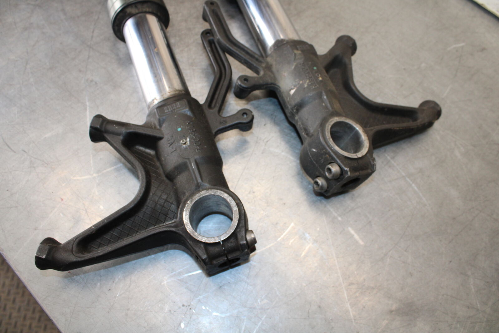 09-12 KAWASAKI NINJA ZX6R FRONT FORKS SHOCK SUSPENSION SET PAIR BB272