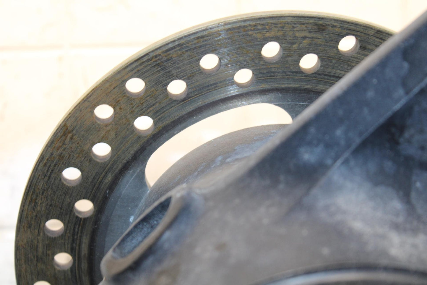 2000 Kawasaki Ninja ZX12R ZX1200A REAR ROTOR AND WHEEL RIMBRAKE DISC  BB565