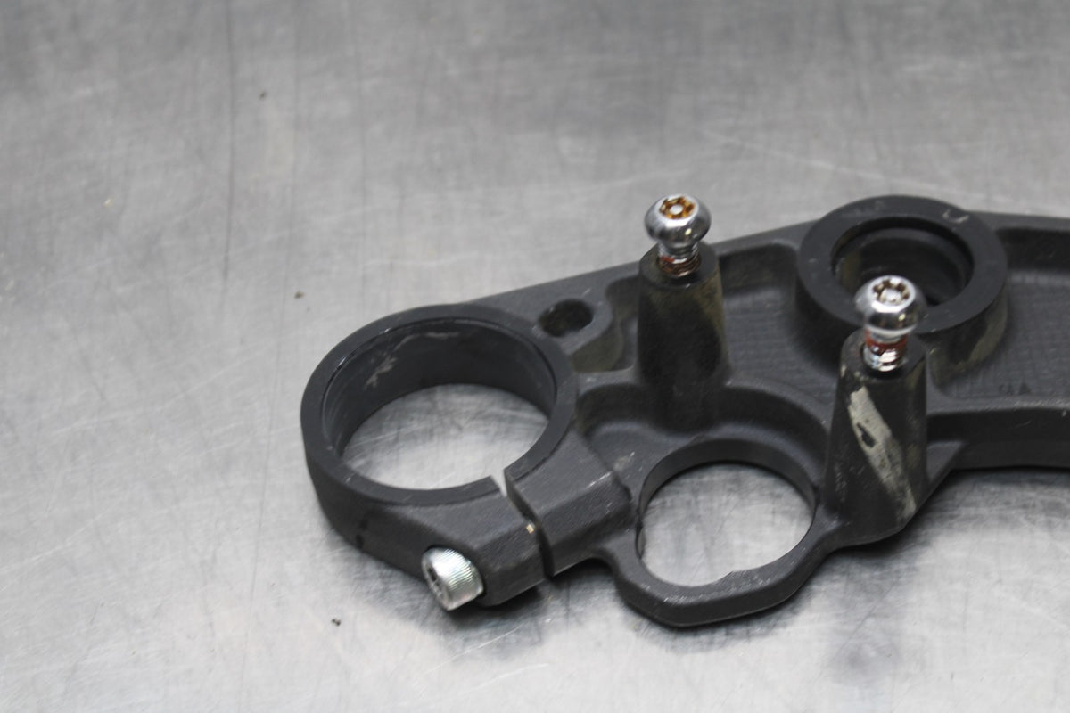 11-22 SUZUKI GSXR 600  FORKS UPPER TRIPLE TREE CLAMP BB193