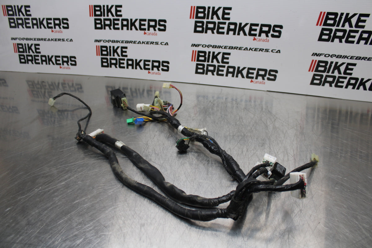 09 YAMAHA ROYAL STAR XVZ1300TF VENTURE HEADLIGHT WIRE WIRING HARNESS LOOM BB151