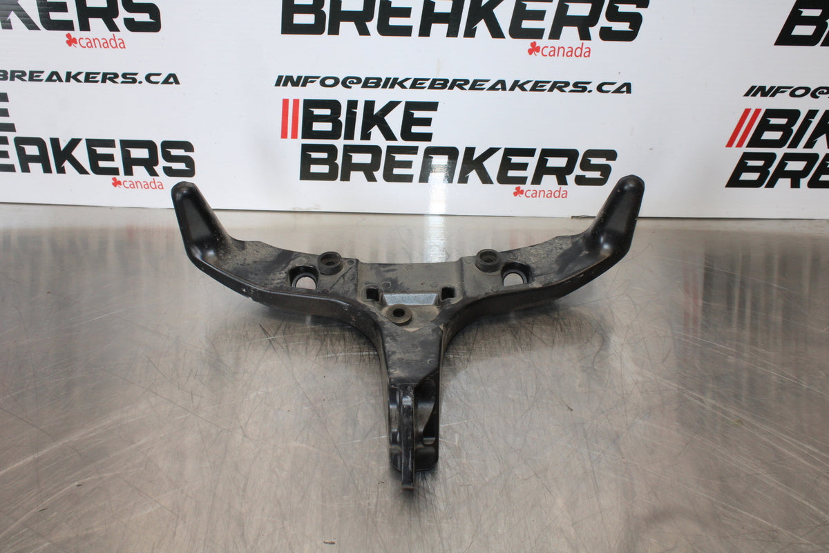 05-06 HONDA CBR600RR OEM UPPER FAIRING MIRROR GAUGES STAY BRACKET BB159